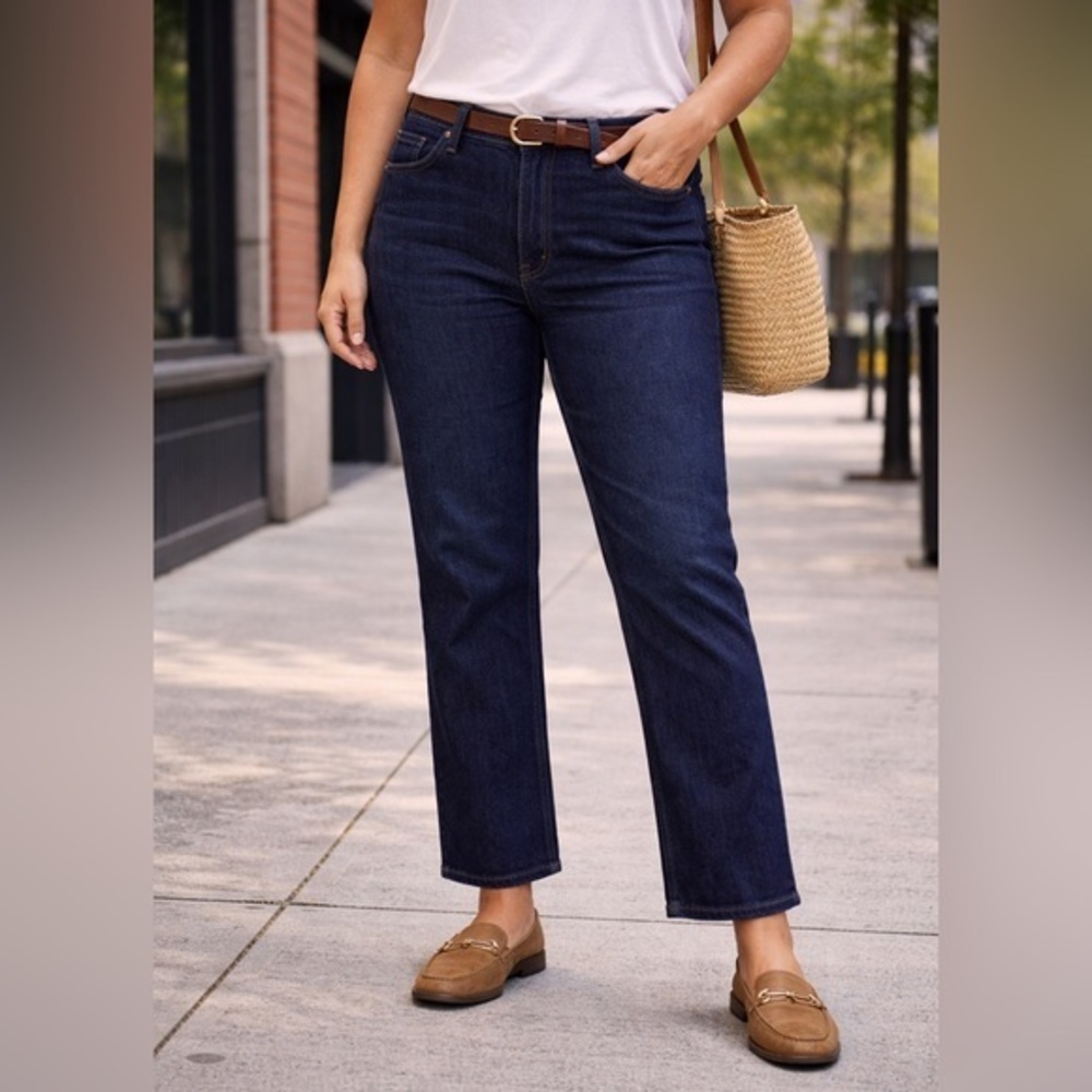 Banana Republic Factory High Rise Straight Jeans – Dark Denim EUC 32/14 #2469